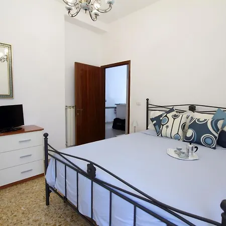 Nonna Maria Guest House Arezzo Esterno foto
